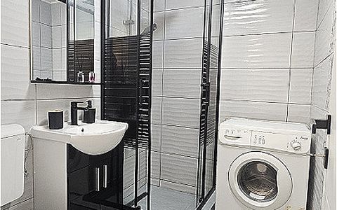 Garsonieră renovată recent | Prima închiriere | Mănăștur – Str. Răvașului
