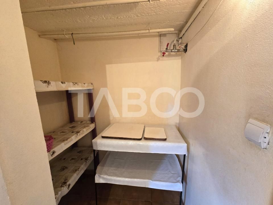 Casa individuala de vanzare cu teren 237 mp garaj in zona Lupeni Sibiu – fotografia 29 din 32