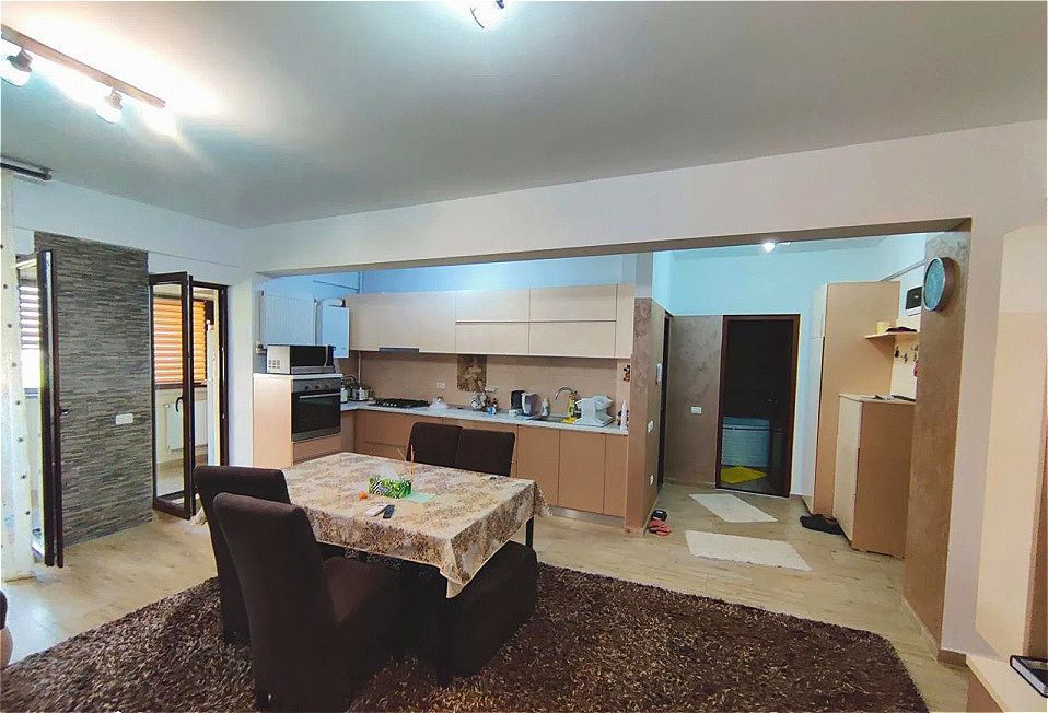 Comision 0 - Apartament Spatios 2 Camere cu Balcon si Loc de Parcare Subteran – fotografia 2 din 9