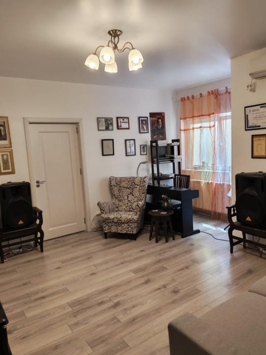3 camere | Foișorul de Foc- Traian | Etaj 1 | Vila | Renovat – fotografia 2 din 18