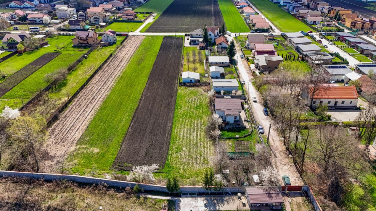 Teren pentru construcții în Stupini, cu potențial imens – fotografia 7 din 13