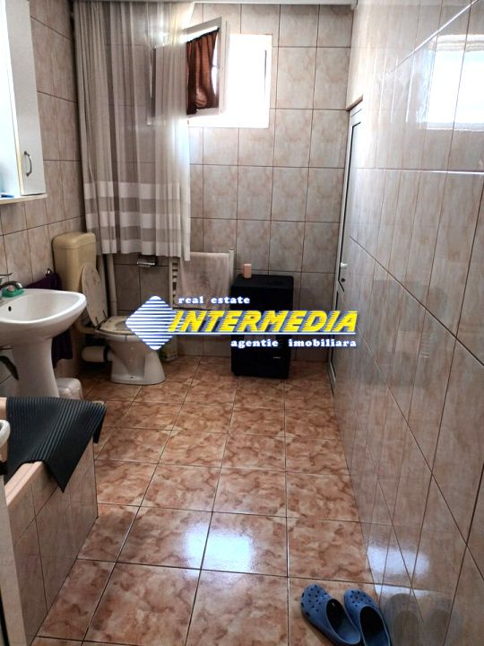 Casa de vanzare cu 4 camere in Cetate S+P+E zona Schit cu teren aferent 800 mp – fotografia 3 din 11