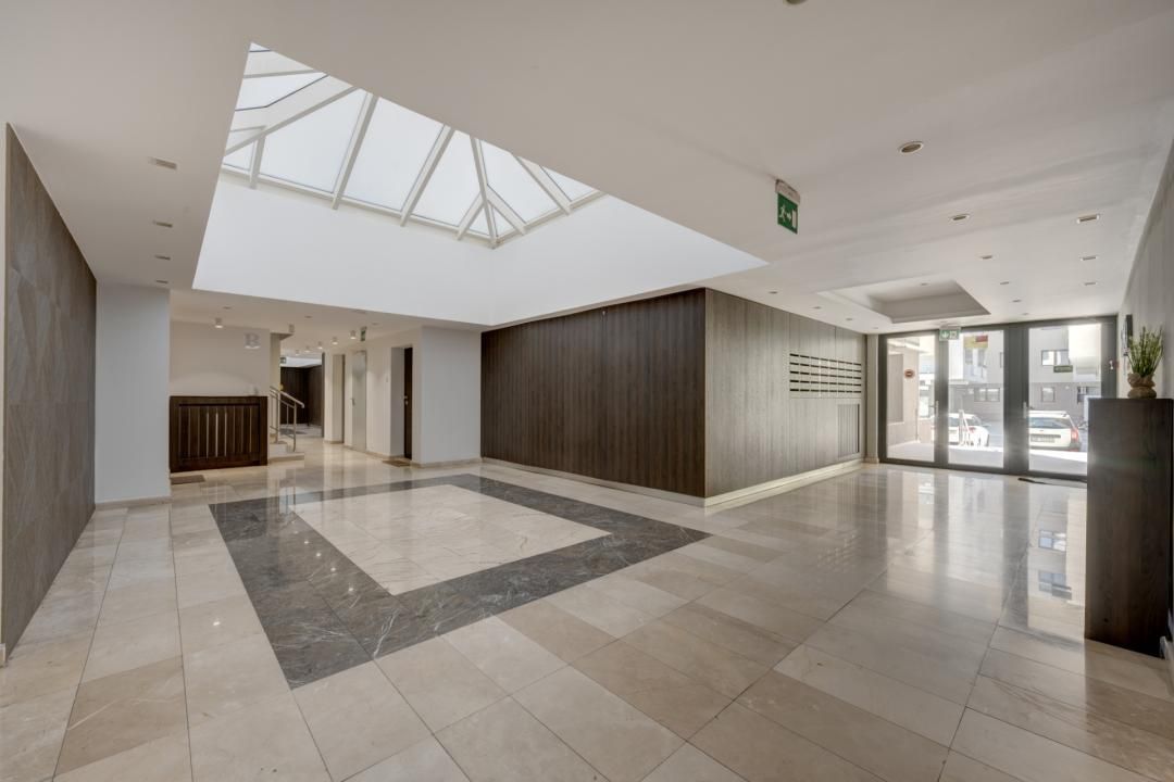 SOHO UNIRII | 2 CAMERE | 141 MP TOTALI | TERASĂ + GRĂDINĂ – fotografia 16 din 18