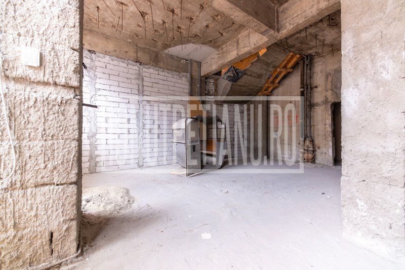 Spatiu comercial Bd Unirii Piața Alba Iulia Parter + 1etaj – fotografia 5 din 18
