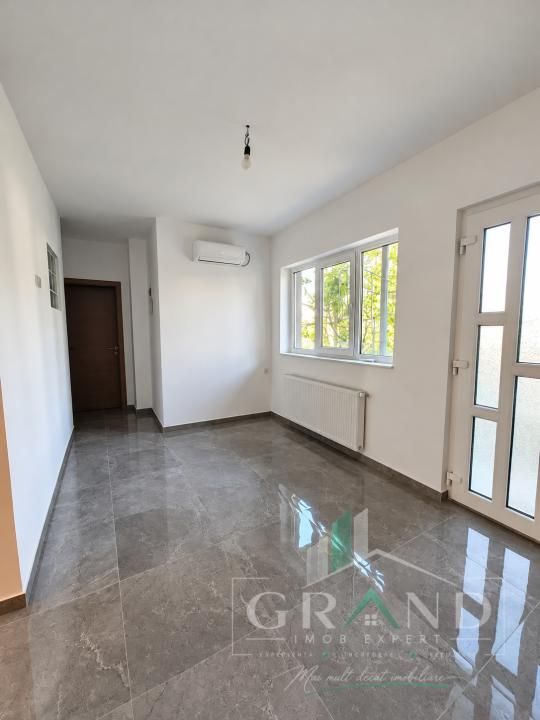 Casa Moderna | 5 Camere | Curte Interioara | Garaj | Parcare | Iris/Oasului – fotografia 2 din 7