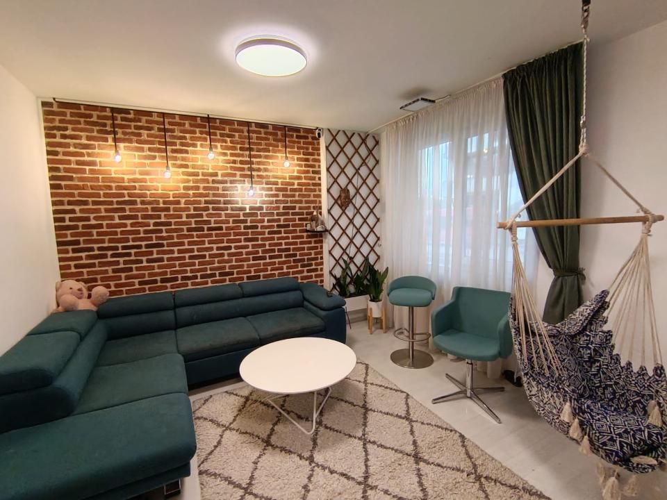 Apartament 3 camere decomandat, 77 mp + balcon, parcare subterană – fotografia 1 din 8