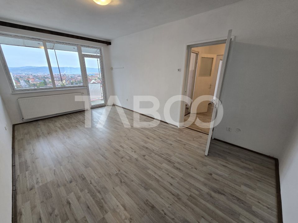 Apartament decomandat de vanzare cu 3 camere balcon zona Mihai Viteazu – fotografia 2 din 19