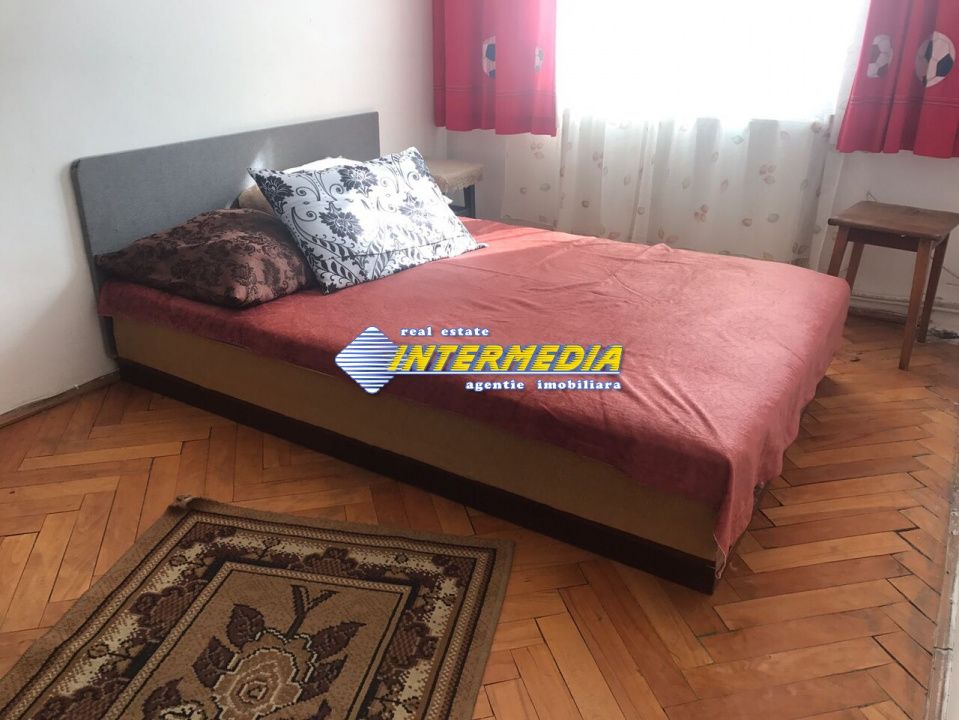 Vanzare apartament 3 camere Alba Iulia CETATE Bd.Transilvaniei Mobilat si Utilat – fotografia 5 din 12