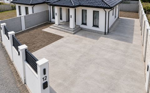 Casa parter, 80.6mp utili, 350mp teren, Preajba zona Damila