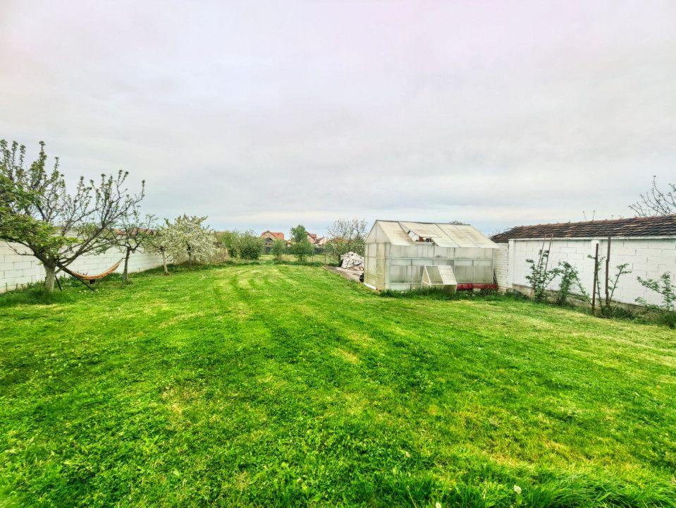 Casa Inedita , 300 mp utili, P+M,  5 bai, 6 dormitoare , 1975 mp teren,  Sacalaz – fotografia 53 din 91
