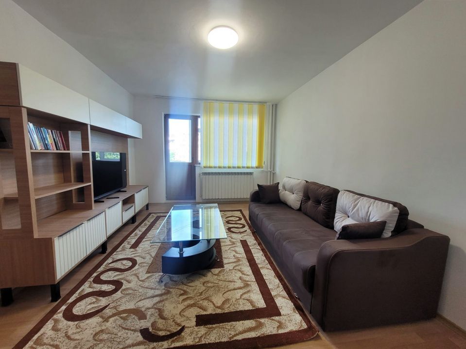 OMV- Tomis Nord- 2 camere decomandate, mobilate, cu centrala pe gaz – fotografia 2 din 9