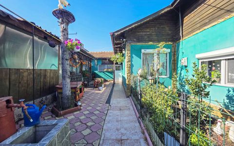Casă cu 4 camere în Constanța, zona Medeea – Teren 358 mp, garaj și grădină