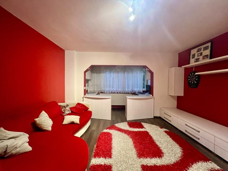 Apartament modern 3 camere, etaj 2/4, 73 mp utili - Zona Lunei – fotografia 2 din 12