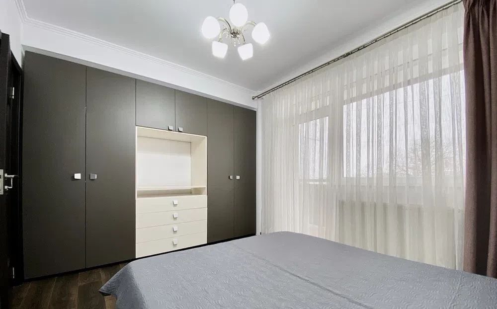 Apartament 3 camere 67  mp , parcare exterioara ,zona Tineretului . – fotografia 3 din 8