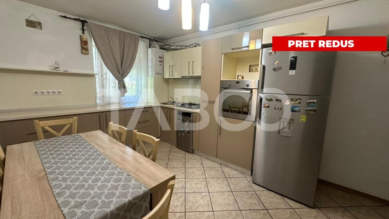 Apartament mobilat utilat 3 camere cu balcon zona Rahovei Sibiu – fotografia 3 din 11