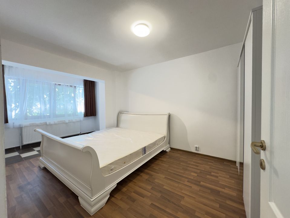 Apartament cu 2 camere str. Banca Nationala | recent renovat | prima inchiriere – fotografia 2 din 10