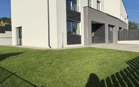 Casă tip duplex modernă, 115 mp, 4 camere-Dezmir