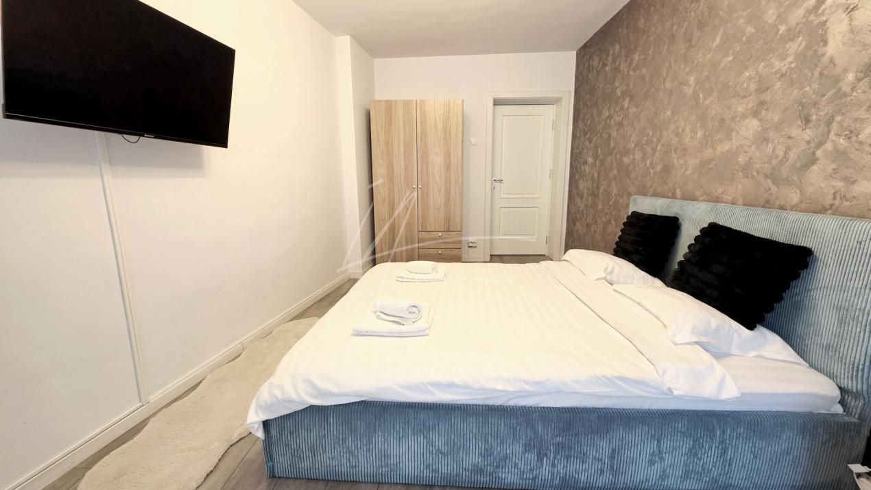 Eleganta urbana la Piata Unirii. O adresa, doua experiente de locuire – fotografia 6 din 60