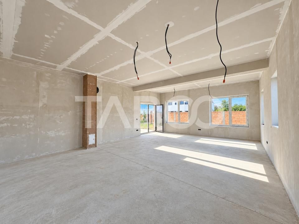 Casa individuala pe un singur nivel de vanzare Selimbar -fara mobilier – fotografia 5 din 9