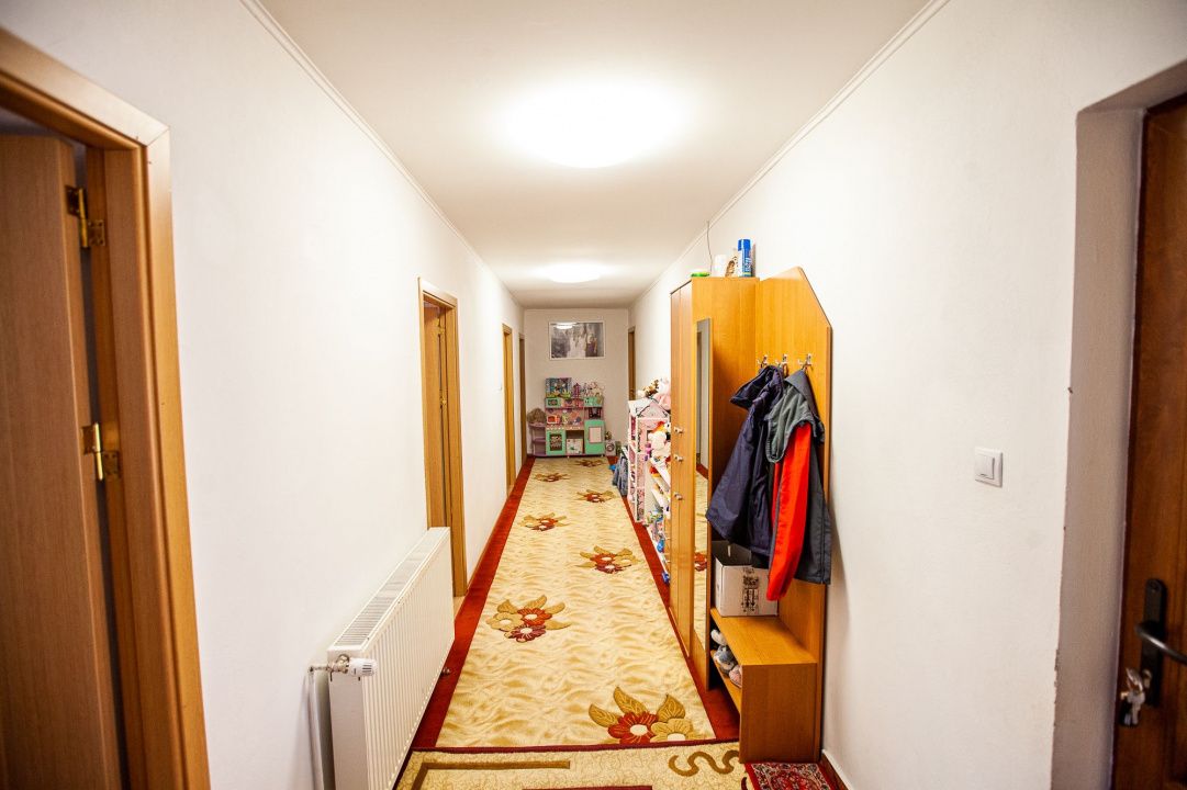 Casa Finisata 6 camere 681 mp.Teren Micesti Renovata Modern Curte Gard Utiliati – fotografia 20 din 68