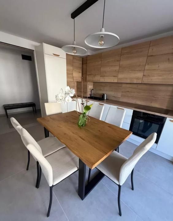Apartament cu 3 camere, renovat și mobilat – Calea Dorobanților – fotografia 1 din 8