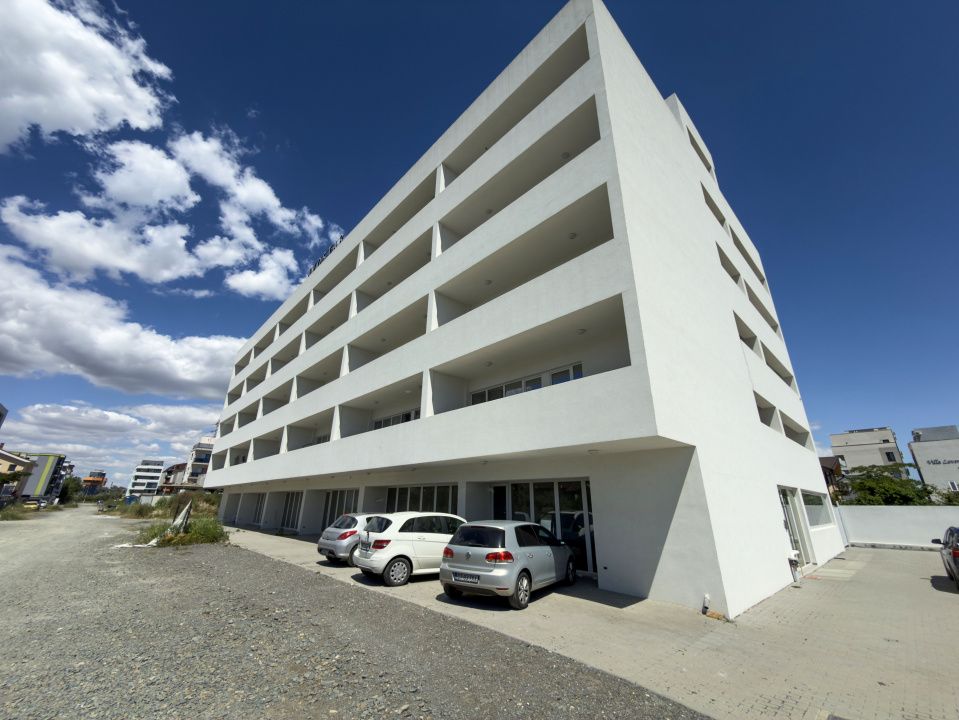 Apartament 2 camere Mamaia Nord ,mobilat la 200m de plaja – fotografia 3 din 8