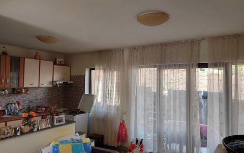 Casa individuala , 4 camere, 500 mp teren , finisata, Floresti