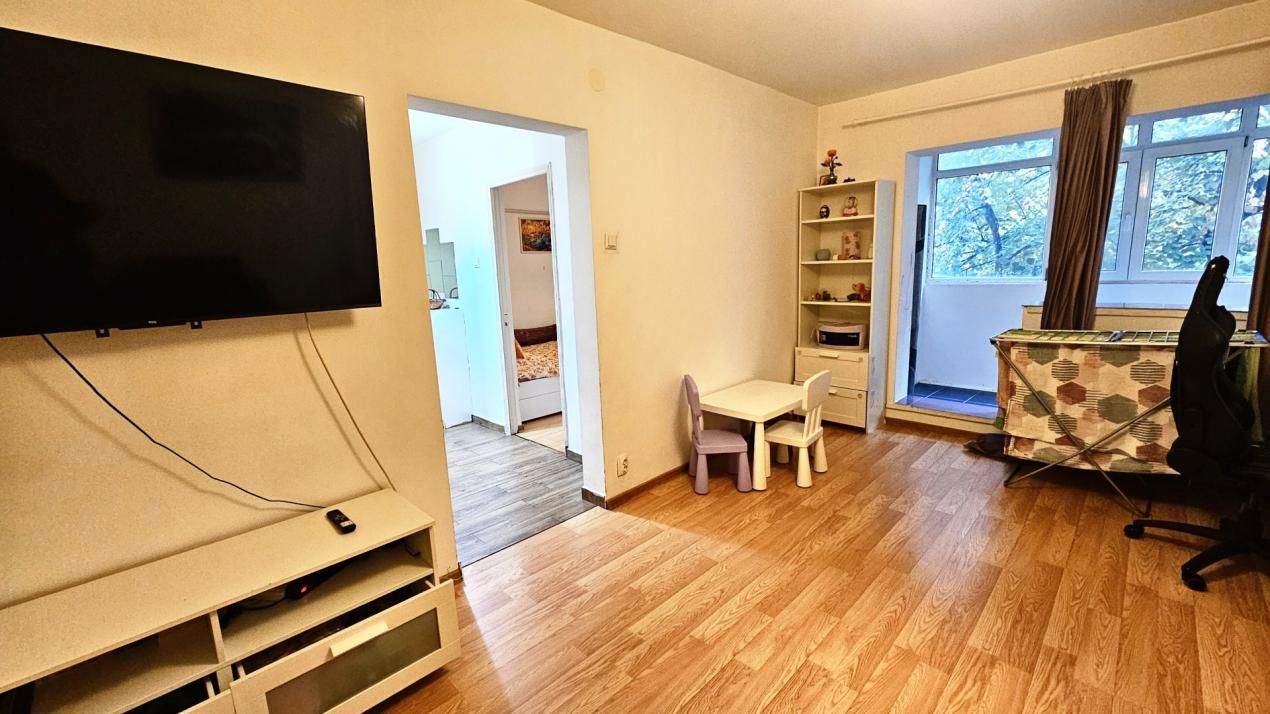 Basarabia-Diham | 2 Camere Decomandat | 53mp | partial mobilat si utilat – fotografia 10 din 23