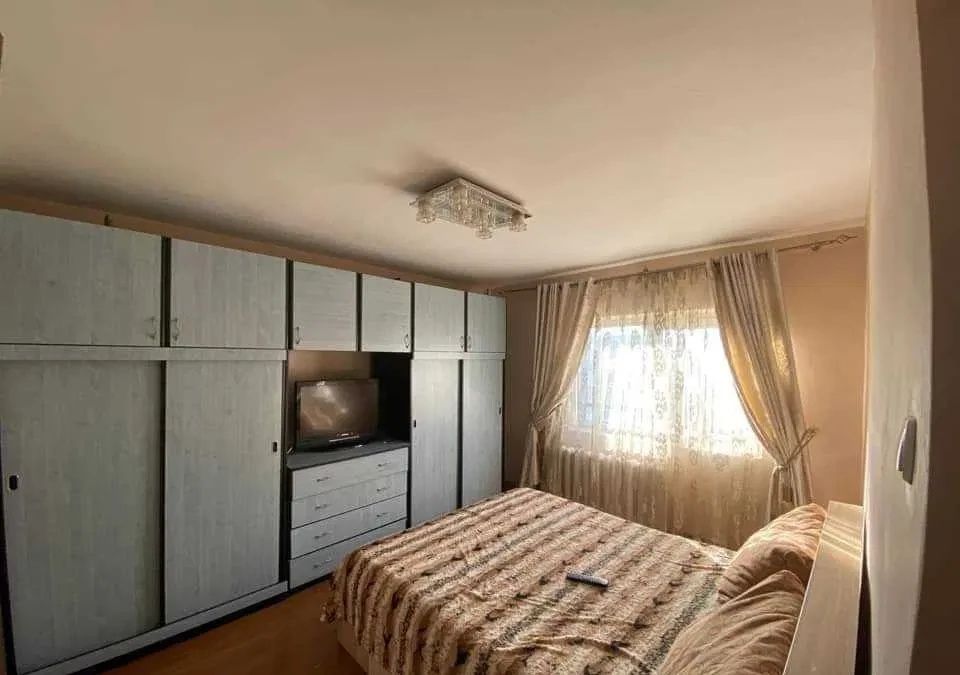 3 Camere de inchiriat | Rahova | Parc Sebastian | Centrala |  Parcare – fotografia 1 din 5