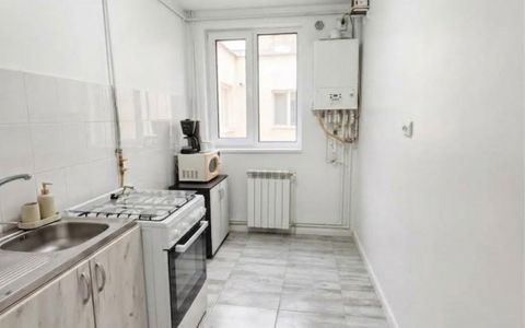 Apartament 3 Camere de vanzare in zona  FAR - Constanța | Decomandat | Renovat
