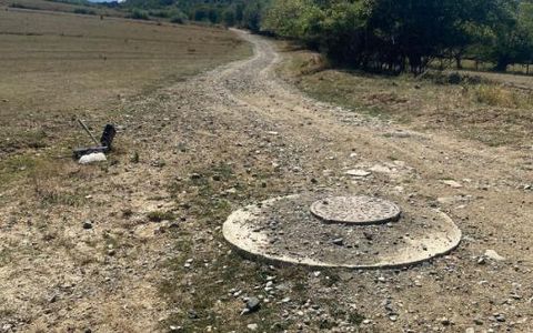 Vand o parcela teren 1600 mp in Cisnadioara ,prelungire la strada Ciresilor