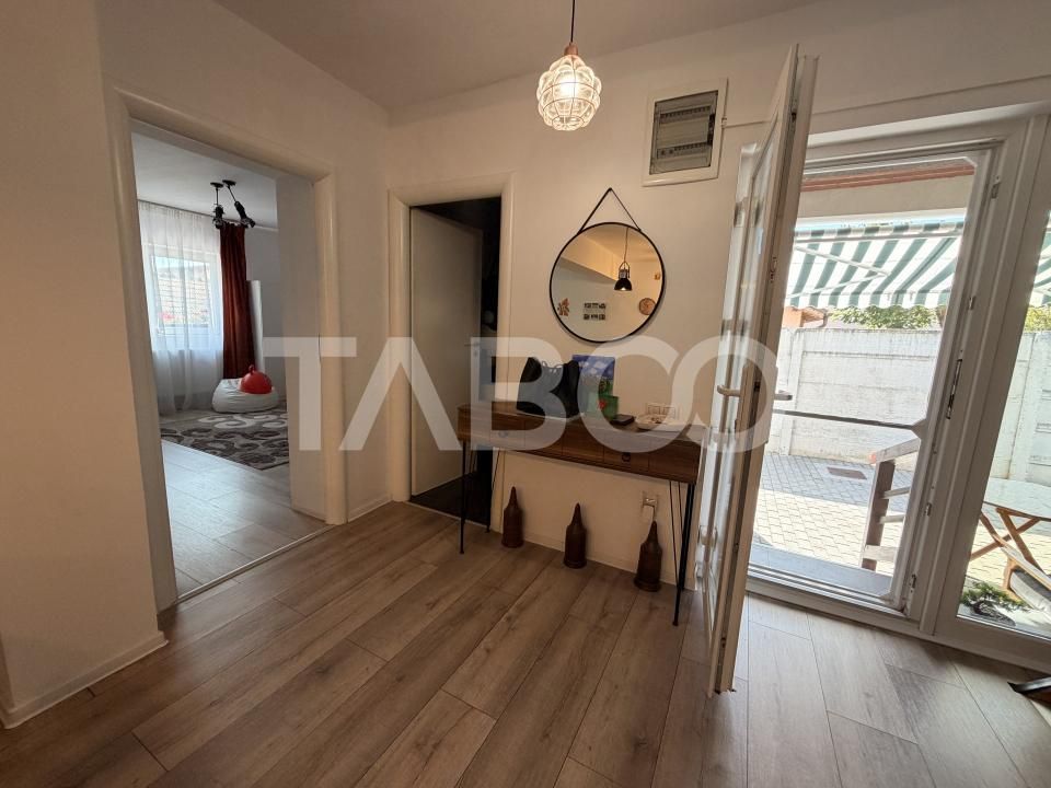 Casa individuala moderna de vanzare cu 5 camere 2 bai teren Sura Mare – fotografia 20 din 28