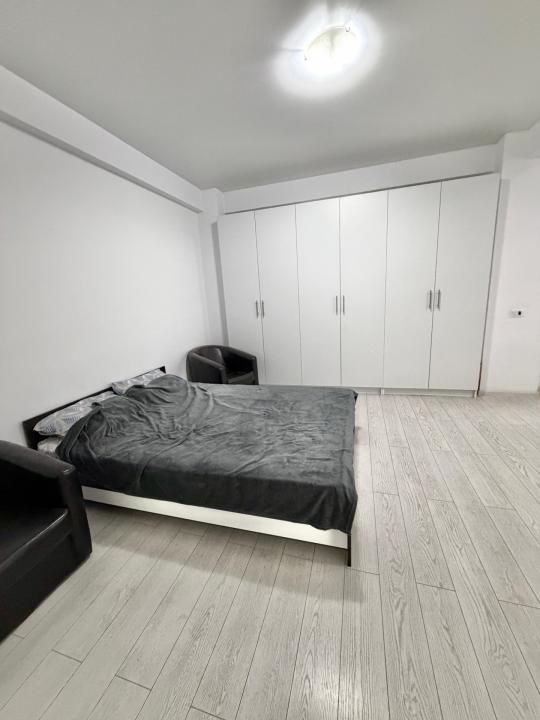 Garsoniera decomandata | mobilata | Militari Residence | etaj 2 – fotografia 1 din 12