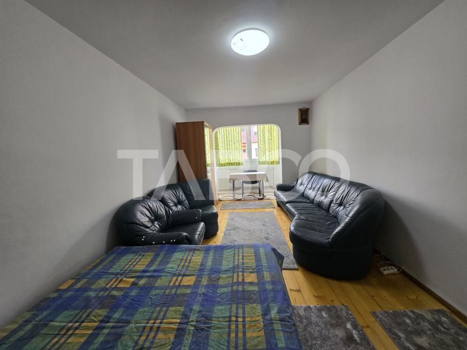 Apartament de inchiriat 2 dormitoare decomandat Vasile Aaron Sibiu – fotografia 10 din 17