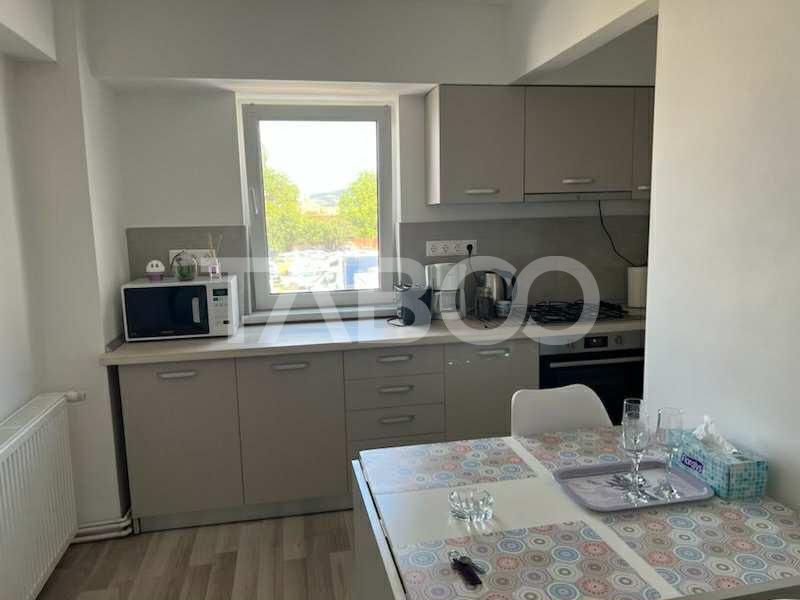 Apartament modern de inchiriat 3 camere etaj 1 Centru - Constitutiei – fotografia 15 din 18