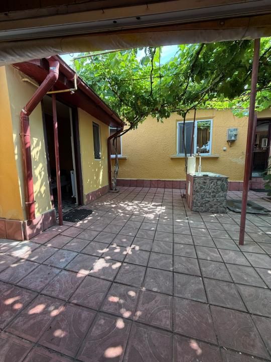 Casa cu teren în proprietate Palazu Mare – fotografia 3 din 18