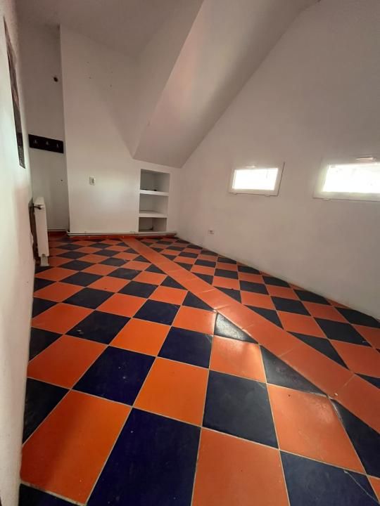 De inchiriat spatiu comercial openspace 300 mp in Gaesti – fotografia 8 din 13