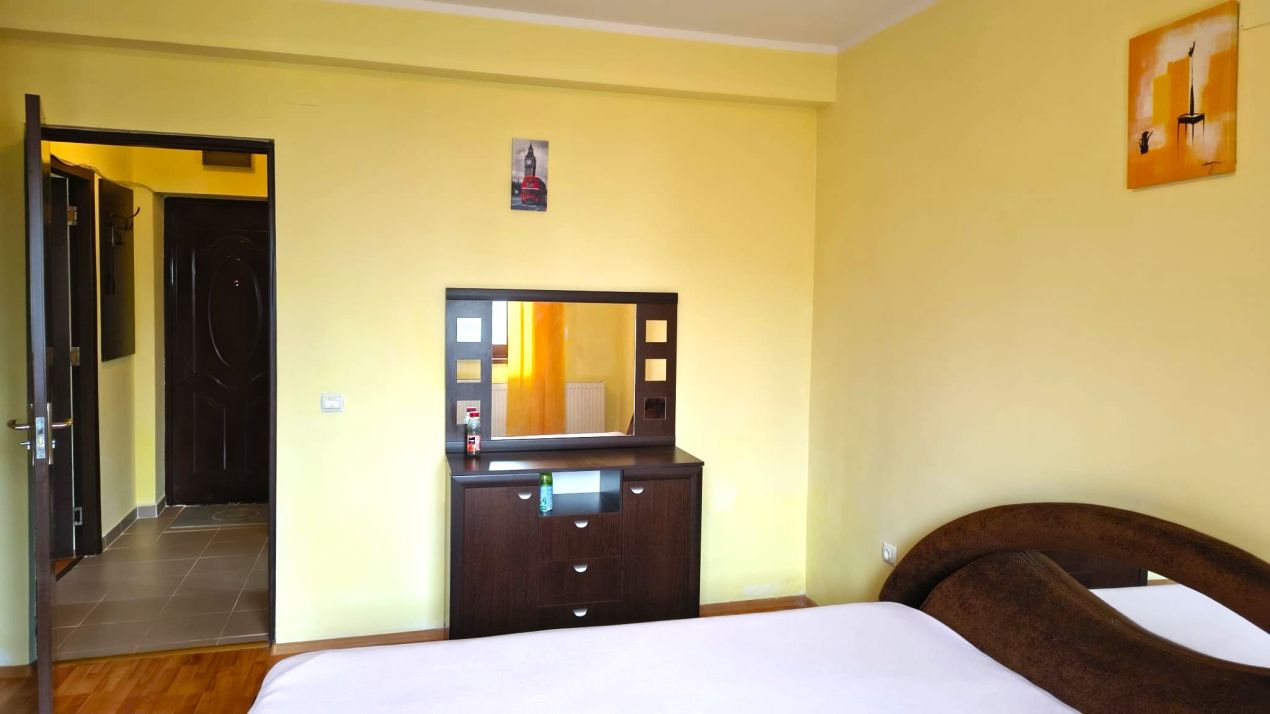 Apartament 2 camere -Cioplea-Vedere spre Masivul Postavaru – fotografia 5 din 26
