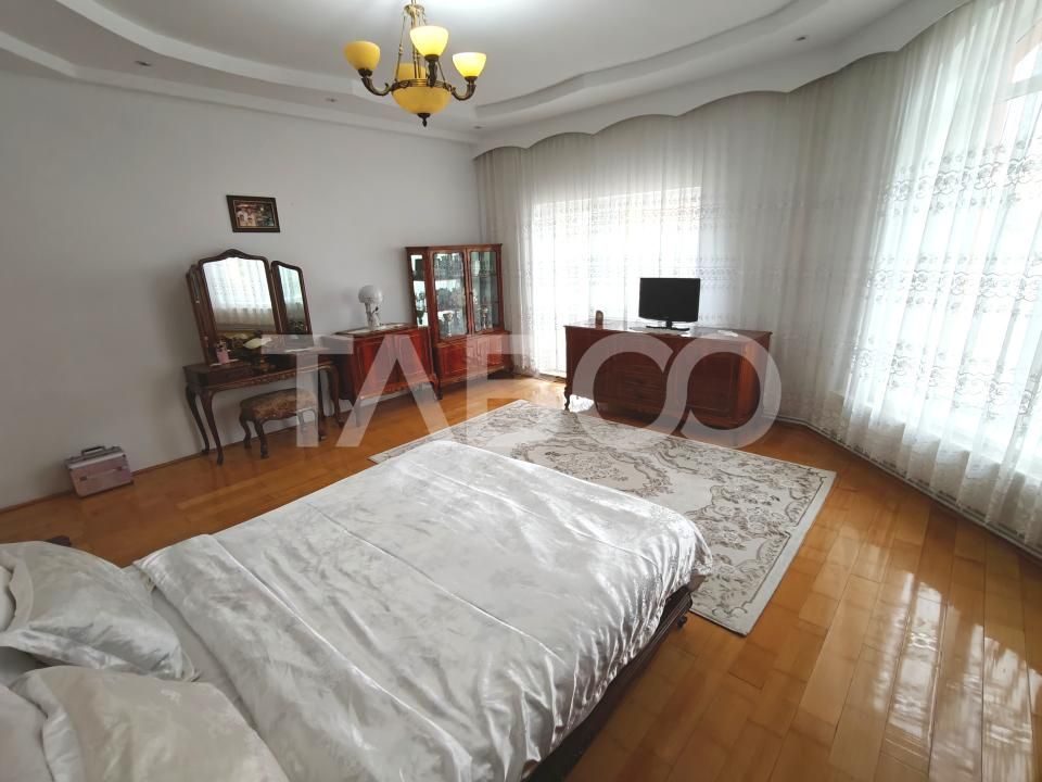 Casa moderna si spatioasa 5 camere luminoase - mobilata si utilata – fotografia 22 din 24