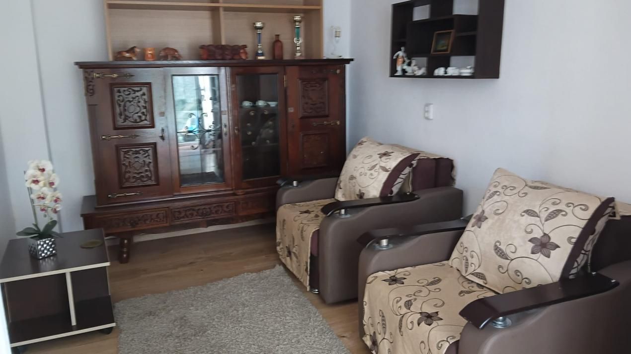 2 Camere de inchiriat | Regie | Metrou | Curte | Centrala – fotografia 4 din 7
