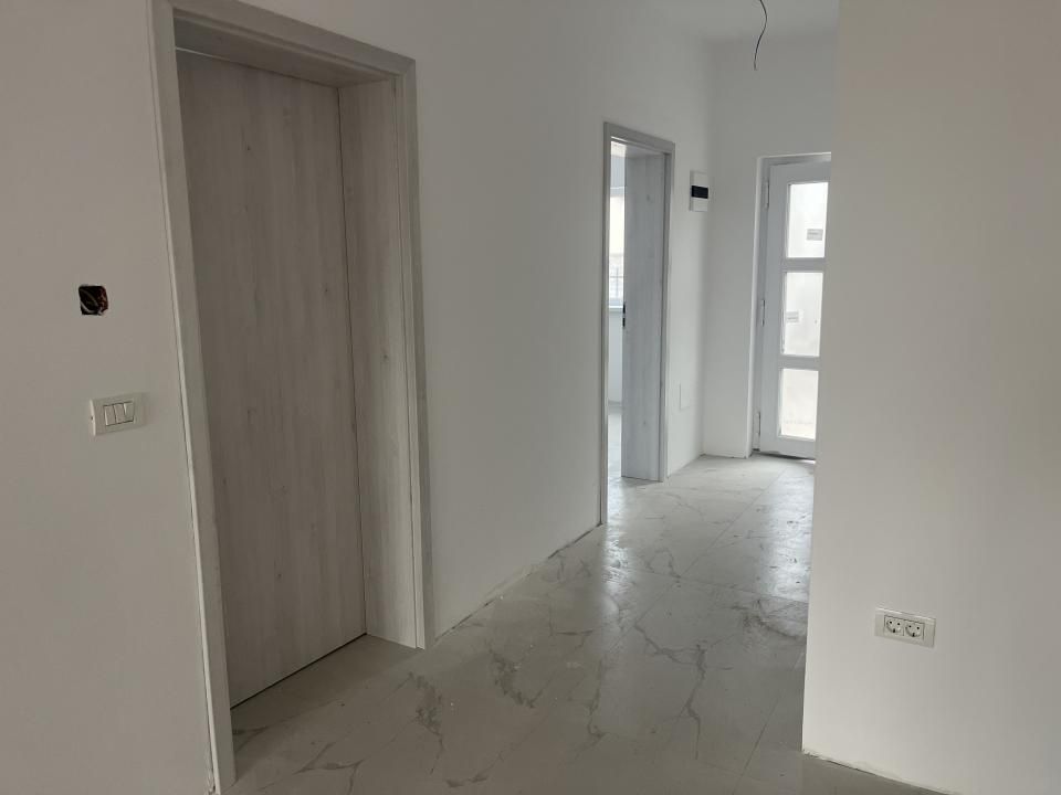 Duplex pe parter cu 3 camere - Mosnita Veche – fotografia 9 din 13
