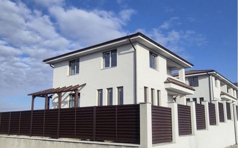 Casă individuală modernă, 120 mp utili, teren 400 mp, Dezmir - central