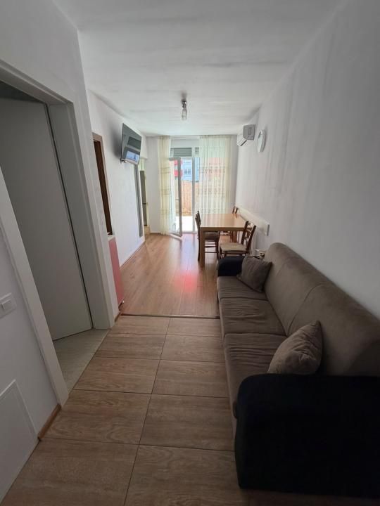Apartament 3 camere de inchiriat, bloc nou  cu terasa, zona Iosia, Oradea – fotografia 2 din 7