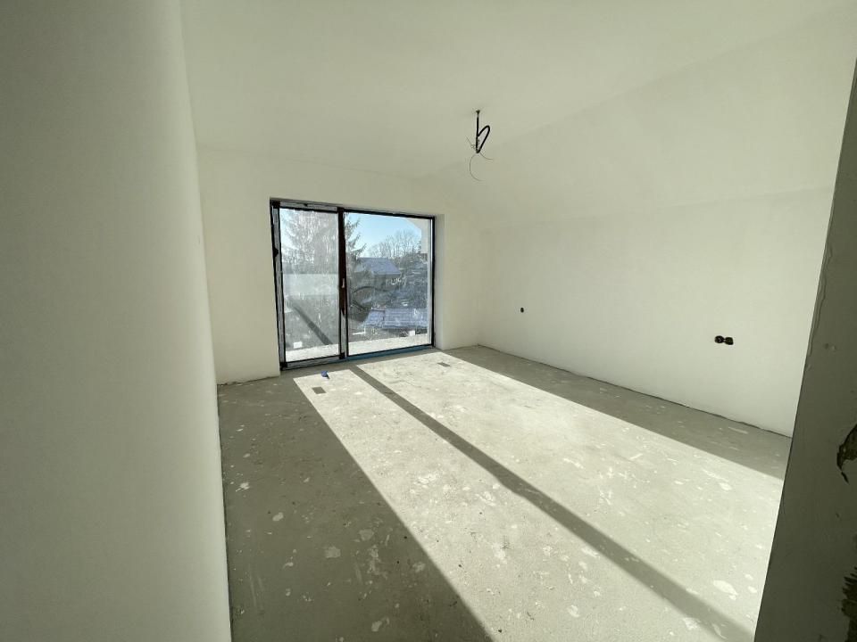 Ocazie! Casa in Feleac, 4 camere, 2 garaje, 140 mp, 1000 mp teren, panorama! – fotografia 12 din 13