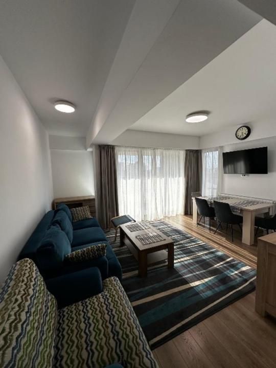4 Camere de inchiriat | Unirii | 2 Bai | Centrala | Parcare Subterana – fotografia 1 din 15
