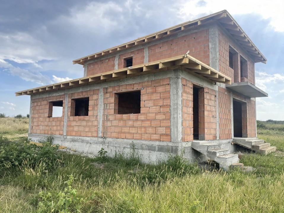 Casă individuală de vânzare în Cisnădie – Teren 480 mp – fotografia 4 din 10