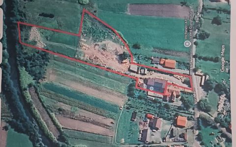 Spațiu de producție - atelier de debitare a lemnului si producție paleți