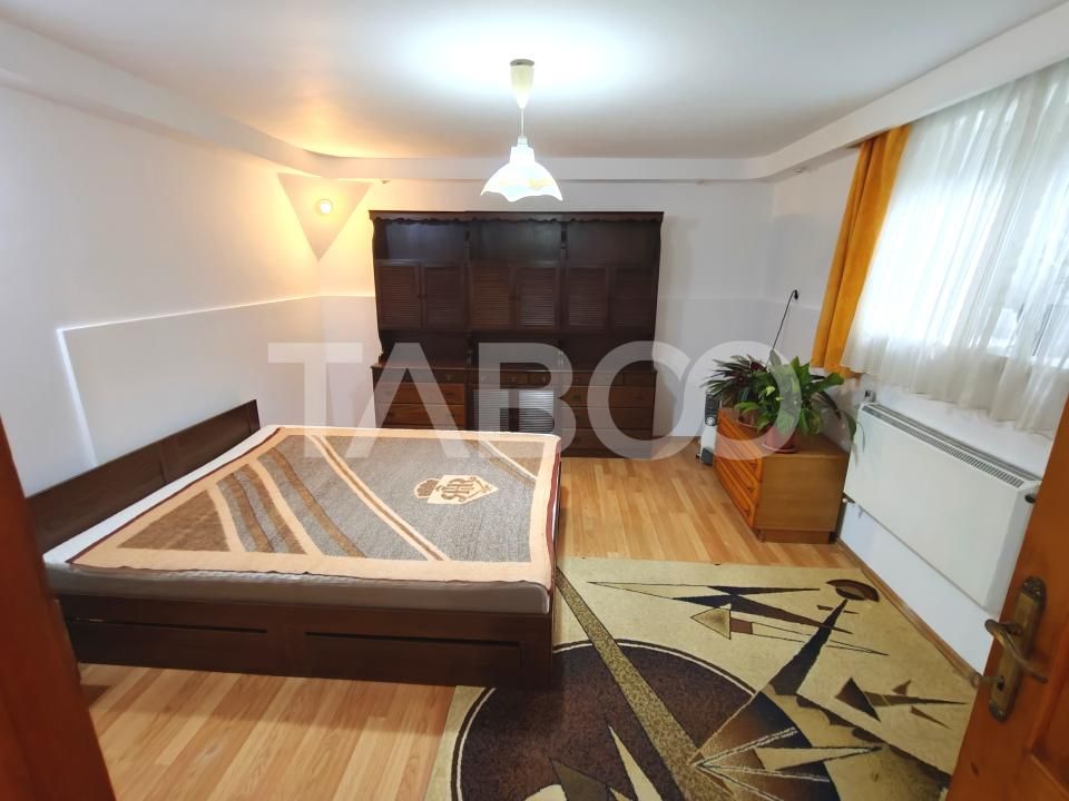 Garsoniera spatioasa - mobilata si utilata in Sibiu zona Rahovei – fotografia 2 din 5