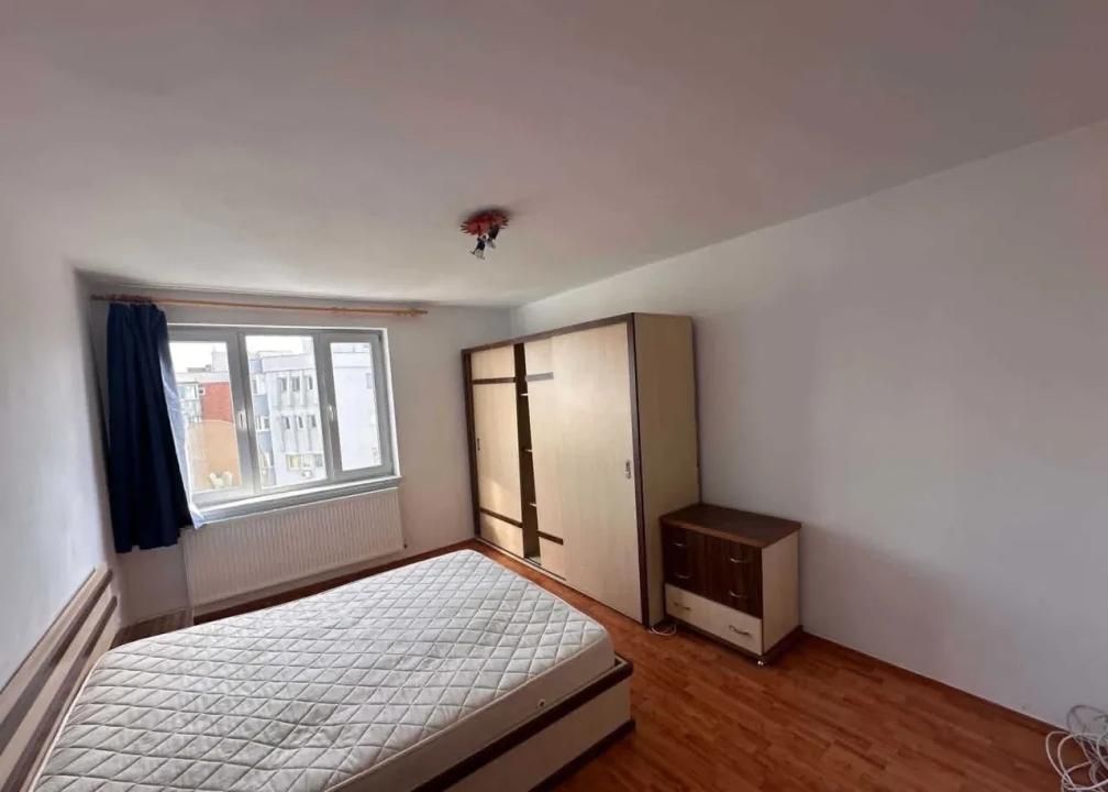 2 camere | Iulius Town | Etaj intermediar | Lift | Mobilat si utilat | – fotografia 3 din 8