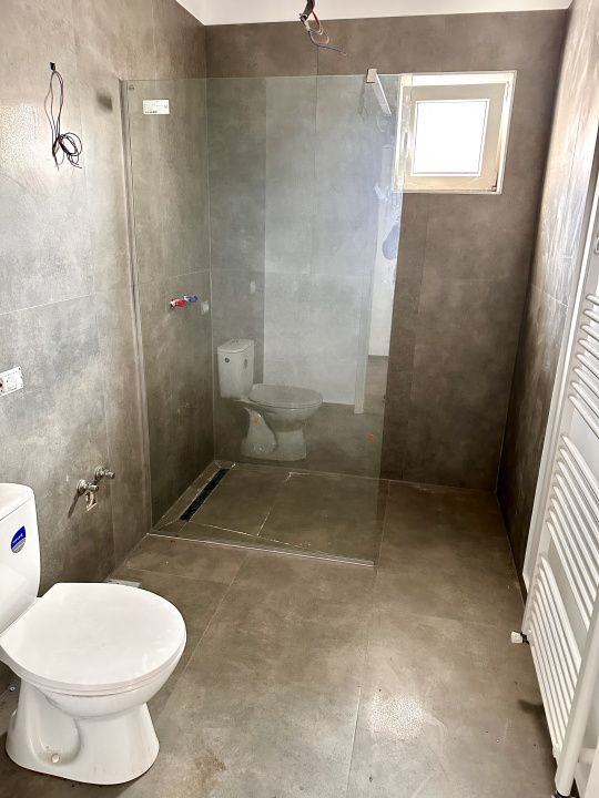 CASA DE VANZARE I 246 MP UTILI I TEREN 446 MP I COMPARTIMENTATA IN 5 APARTAMENTE – fotografia 12 din 28